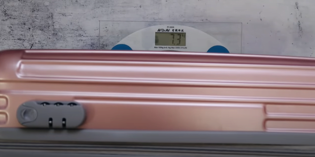 极简博主的“超强打包术”，假期出游5天的行李仅重5.3kg？