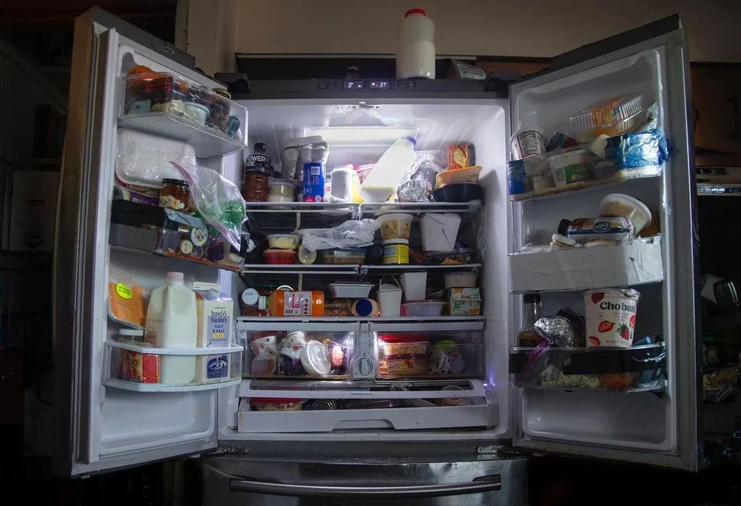 冰箱收纳指南：冰箱久久不清洁，病菌容易找上门！