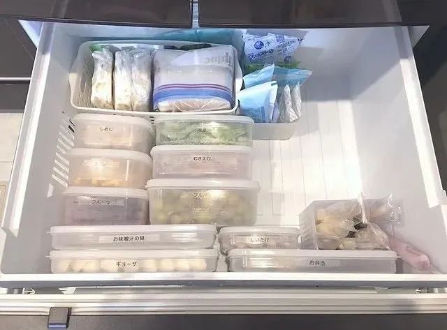 冰箱收纳指南：冰箱久久不清洁，病菌容易找上门！
