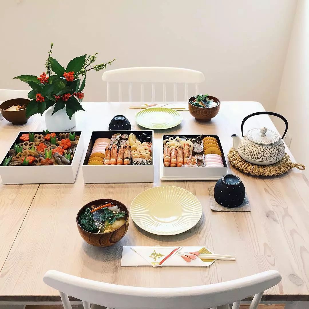 日本主妇带孩子们一起收纳!70㎡小屋秒变大别墅空间! 日本主妇带孩子们一起收纳!70㎡小屋秒变大别墅空间!