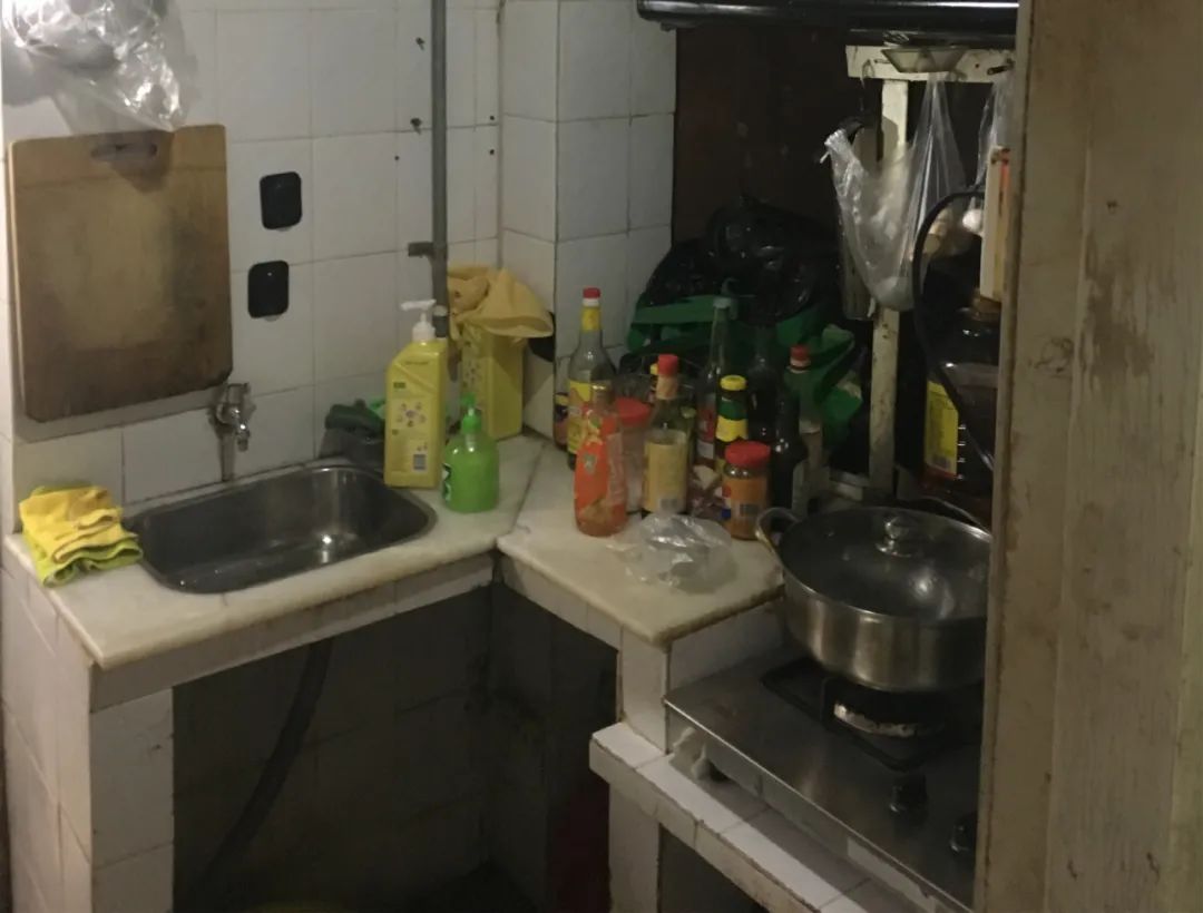 厨房收纳整理法，让空间更简洁，做饭更顺手！