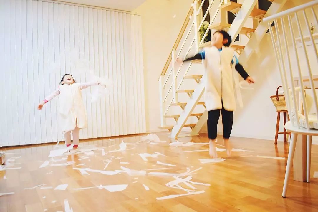 日本主妇带孩子们一起收纳!70㎡小屋秒变大别墅空间! 日本主妇带孩子们一起收纳!70㎡小屋秒变大别墅空间!