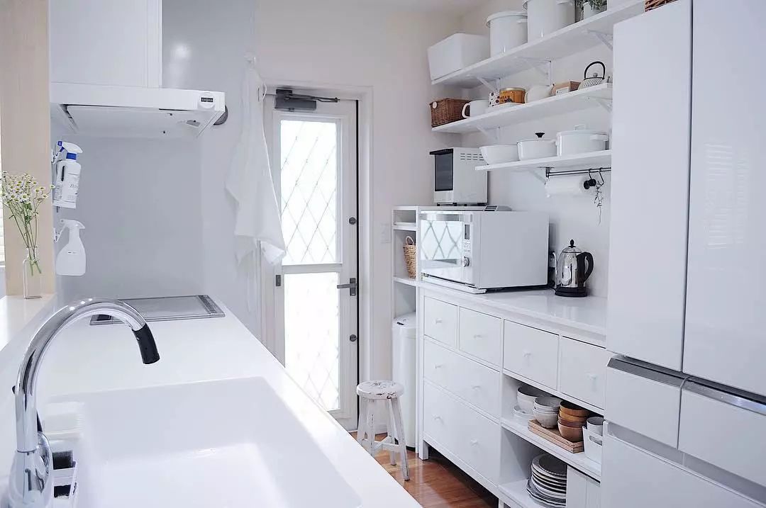 日本主妇带孩子们一起收纳!70㎡小屋秒变大别墅空间! 日本主妇带孩子们一起收纳!70㎡小屋秒变大别墅空间!