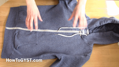 叠衣服时只要一个动作,衣服再多也不怕乱! 叠衣服时只要一个动作,衣服再多也不怕乱!